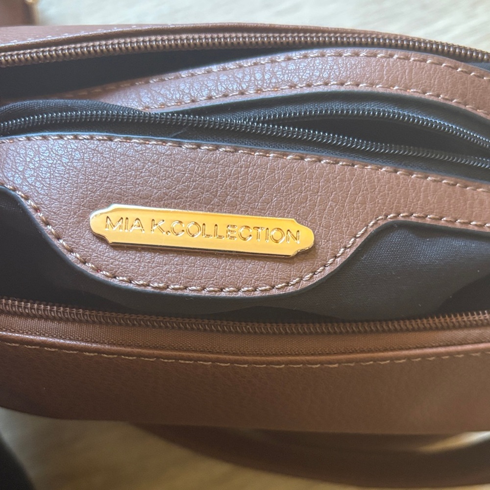 Mia K Collection Hobo Crossbody | Brown | Minimal & Versatile | Like-New - Picture 8 of 12